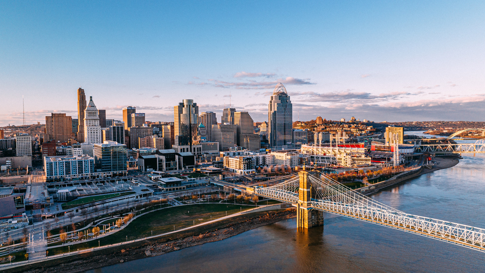 Downtown Cincinnati at Sunset and the Smale Riverfront Park along the Ohio River